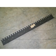 REAR RAKE TOOTH ATTACHING GUIDE CUB CADET IH 473335 R1 NOS