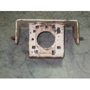 TILLER GEARBOX MOUNTING ASSEMBLY CUB CADET IH 485245 R1 USED