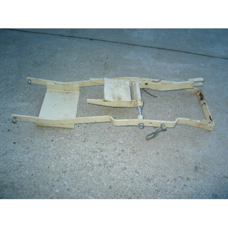UNDER CARRIAGE MOUNT PACKAGE CUB CADET MODEL 320 321 190-320-100 190-321-100 703-1760 703-1743 NOS