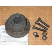CENTER SPINDLE HUB CUB IH 474164 R1 NOS