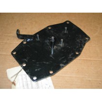 REAR COVER PLATE ASSEMBLY CUB CADET 703-0913 IH 107174 C1 NOS