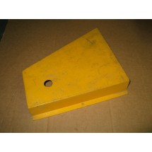 BELT SHIELD LH CUB CADET IH 481085 R1 NOS
