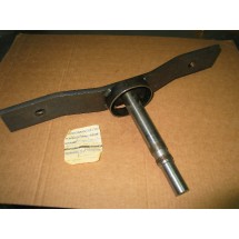 SPINDLE SHAFT ASSEMBLY IH 474021 R91 NOS