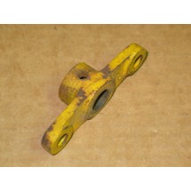 COUPLING ARM ASSEMBLY CUB CADET IH 376222 R1 759-3009 USED