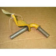 FRONT STEERING KNUCKLE ASSEMBLY LEFT IH 533922 R2 759-3076 USED