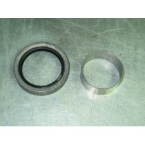 CRANKCASE FRONT COVER OIL SEAL with RING IH 378193 R91 IH 49177D NOS