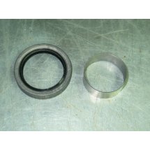 CRANKCASE FRONT COVER OIL SEAL with RING IH 378193 R91 IH 49177D NOS