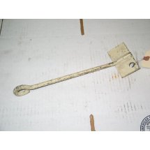 CONTROL ARM SUPPORT BRACKET  IH 475558 R1 USED