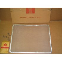 FRONT GRILLE SCREEN  IH 391342 R91 NOS