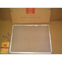 FRONT GRILLE SCREEN  IH 391342 R91 NOS