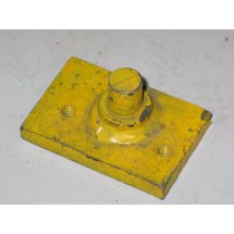 LIFT BAR ATTACHING PLATE ASSEMBLY CUB CADET IH 384679 R11 N/F NEW