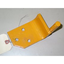 POWER ANGLE REAR BRACKET ASSEMBLY CUB CADET 703-0589 IH-223346 C1 NOS