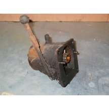 CREEPER DRIVE CUB CADET IH 393395 R91 USED