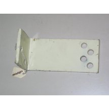 REAR WHEEL BRACKET RH CUB CADET IH 489341 R1 759-3043 NOS