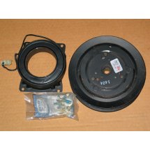 PTO CLUTCH ASSEMBLY IH 143405 C91 NOS