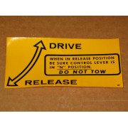 DO NOT TOW DECAL CUB CADET IH 2754129 R1 NOS
