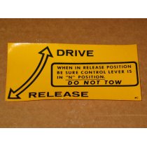 DO NOT TOW DECAL CUB CADET IH 2754129 R1 NEW