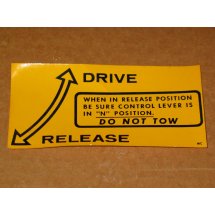 DO NOT TOW DECAL CUB CADET IH 2754129 R1 NOS