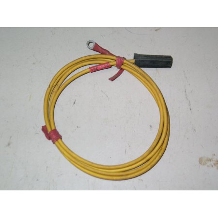 SWITCH TO TAIL LIGHT WIRE CUB CADET IH 529857 R1 NOS