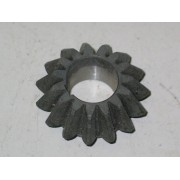 BEVEL PINION GEAR CUB CADET IH 475604 R1 NOS