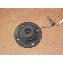 DRIVE SHAFT PUMP ADAPTER CUB CADET 748-3038 SHRT USED