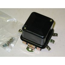 VOLTAGE REGULATOR CUB CADET IH 121577 C1 NEW