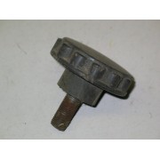 TORQUE KNOB CUB CADET IH 544205 R1 QL USED