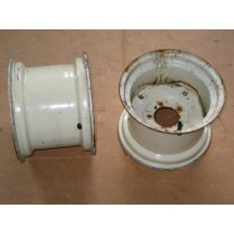 RIM REAR CUB CADET IH 387840 R91 8.50 USED