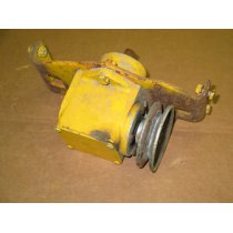 RIGHT ANGLE DRIVE ASSEMBLY TC-794233 USED