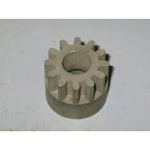 PINION GEAR RH CUB CADET IH 77712 C1 74-78-BR NOS