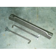 BATTERY HOLD DOWN with MOUNTING CUB CADET IH 376293 R2 IH 376294 R2 703-3149A N/F NEW