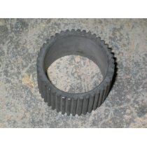 OIL PUMP DRIVE GEAR IH 675364 C1 NOS