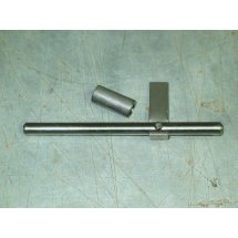 GOVERNOR SHAFT ASSEMBLY CUB CADET KOHLER KH A 235256 S KH 237455 IH 385362 R91 IH 548468 R1 NOS