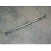 PIVOT SHAFT CUB CADET IH 548185 R1 USED