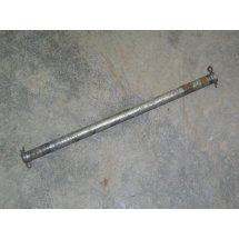 PIVOT SHAFT CUB CADET IH 548185 R1 USED