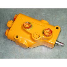 SINGLE HYDRAULIC VALVE CUB CADET IH 547633 R92 717-3004 149 NOS