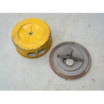 AIR CLEANER CUB CADET IH 61607 C1 IH 61605 C1 169 USED