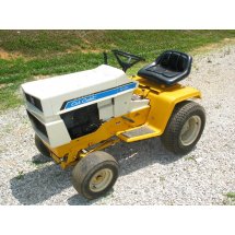 IH CUB CADET 1100 USED