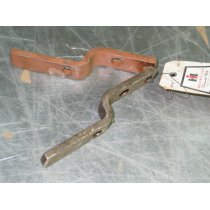 CLUTCH OPERATING SUPPORT CUB CADET IH 376279 R1 (SET OF 2) NOS