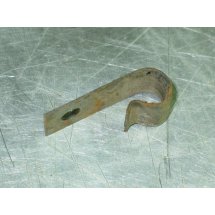 CABLE CLIP ON HOOD AND FUEL TANK SUPPORT CUB CADET IH 362121 R1 IH 362120 R1 726-3008 726-3015 IH 363444 R1 NEW