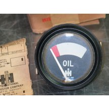 OIL PRESSURE GAUGE  IH 713167 C1 NOS