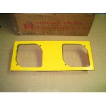 HEADLIGHT MOUNTING PANEL CUB CADET IH 529859 R1 NOS