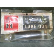 INTERNATIONAL THROW AWAY LUBE GUN IH 407319 R1 NOS