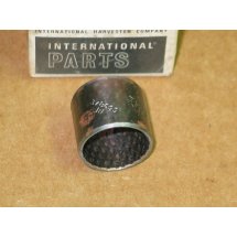 STEERING BUSHING INTERNATIONAL HARVESTER IH 378699 R1 NOS