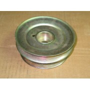 CENTER MOWER DECK PULLEY CUB CADET 756-3047 NEW