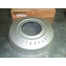 FRONT HUB CAP 4X4 IH 448651 C1 NOS
