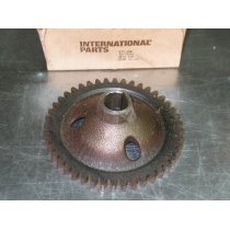 PTO BEVEL GEAR IH 369417 R91 NOS