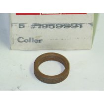 DRIVE END SPACER COLLAR CUB CADET IH 1959991 N9787 A72047 NOS
