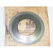 REAR PTO RETAINER CUB CADET IH 351272 R2 NOS