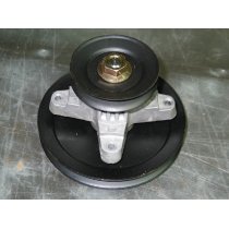 SNOW THROWER SPINDLE ASSEMBLY CUB CADET 918-0411A 619-0044 618-0411 NEW